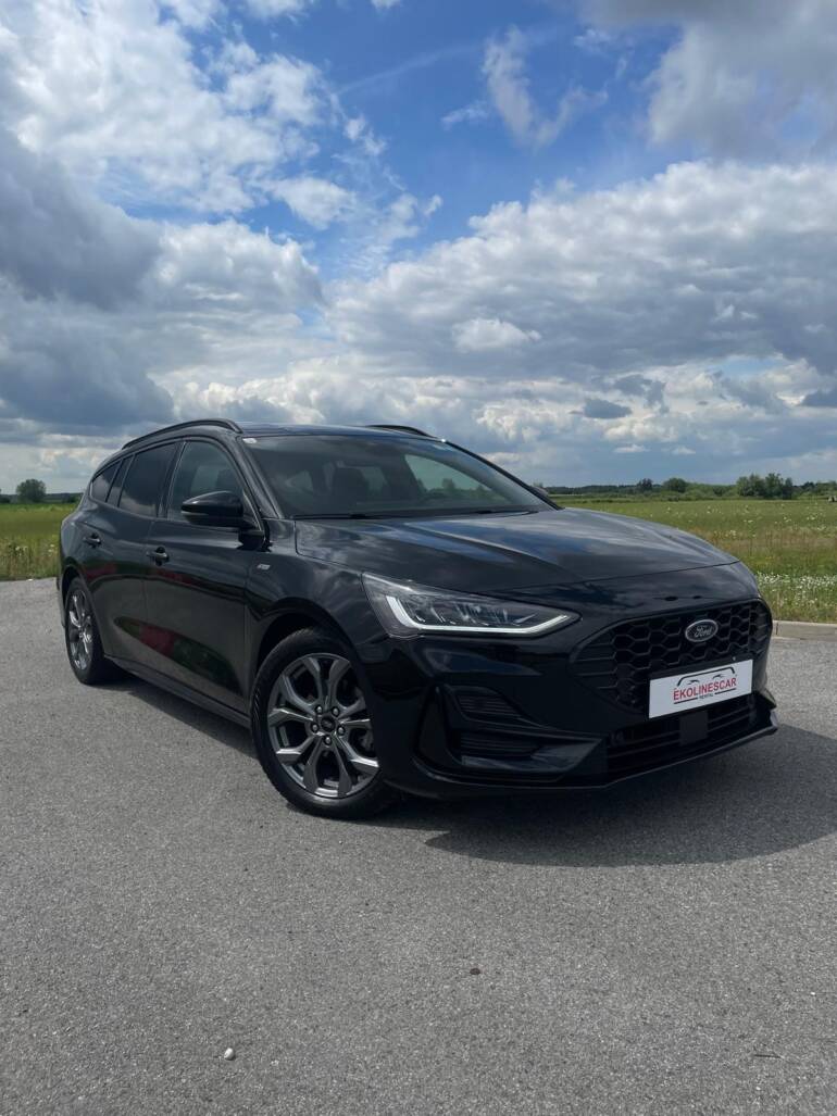 Ford FOCUS ST-line